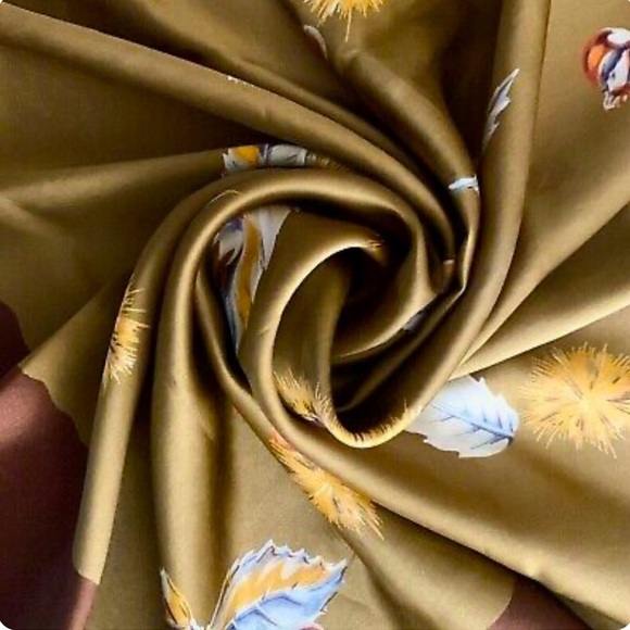 Floral NUTS BROWN LARGE silk scarf34/33”